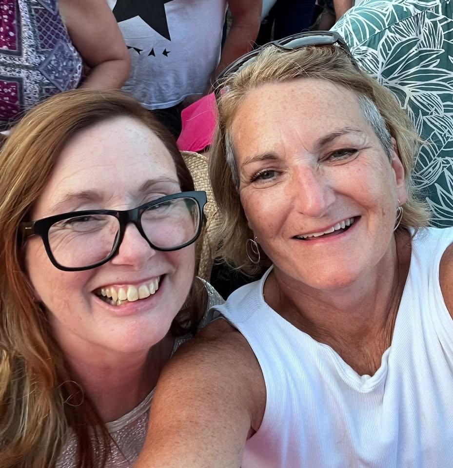 Selfie of Jackie & Sheila-Ann, with the pair both smiling.